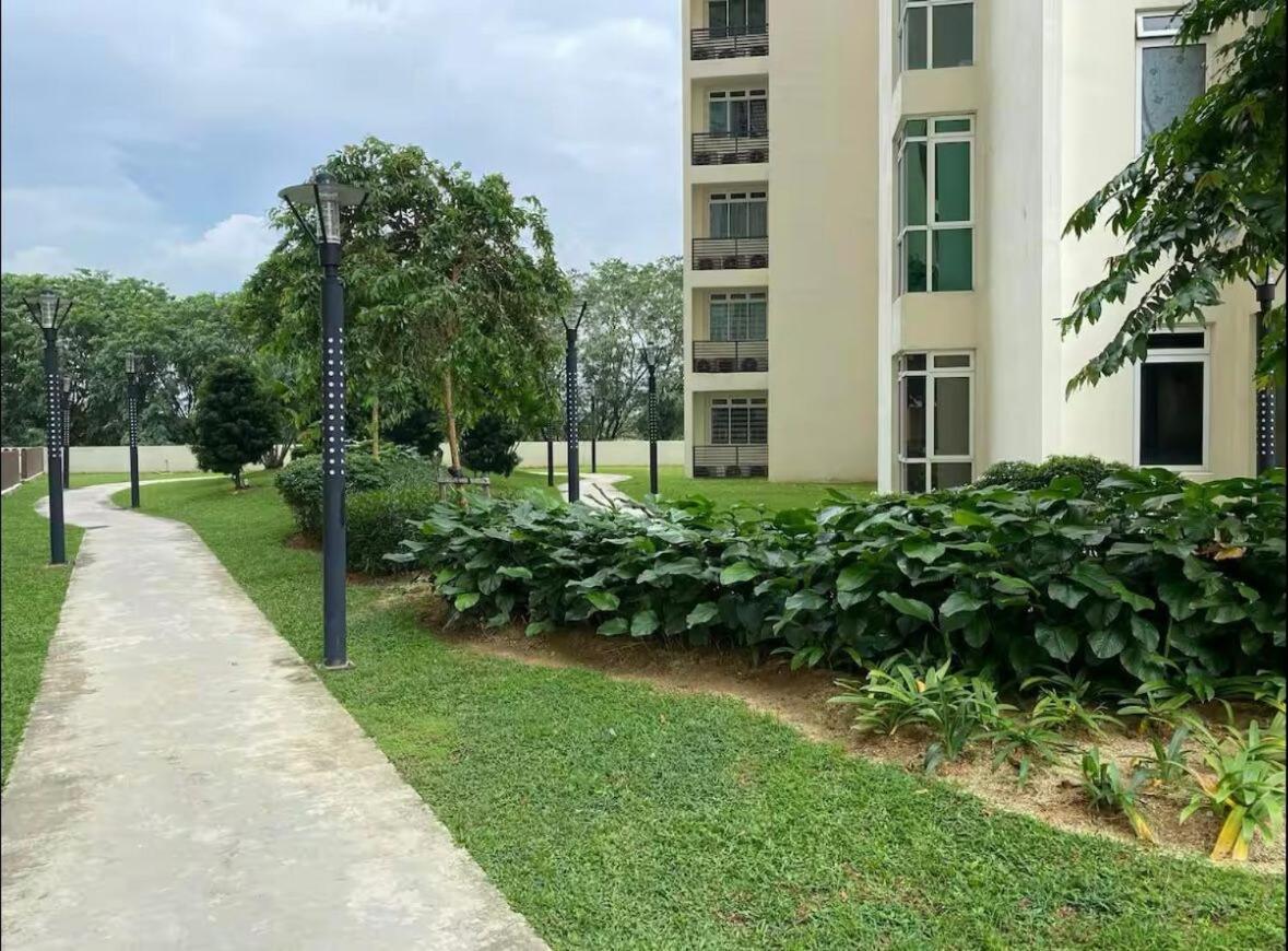 Spacious 3bdroomksldaya Apartment